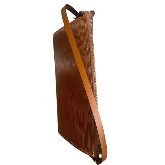 Authentic Louis Vuitton Fawn Epi Pochette Accessoires Bag Brown with Dust Bag - Picture 6 of 13